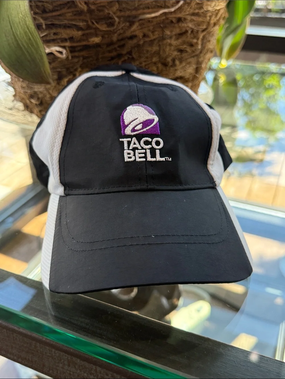 Taco Bell Black & White Logo Baseball Cap - Picture 1 of 3